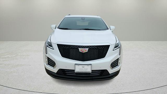 new 2025 Cadillac XT5 car, priced at $62,624