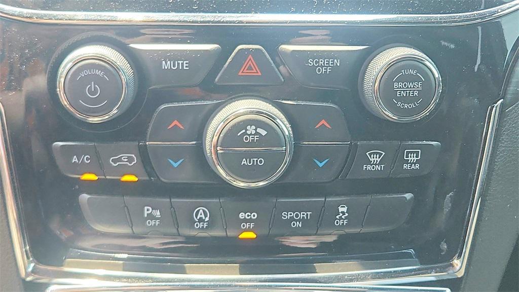 used 2020 Jeep Grand Cherokee car, priced at $19,400
