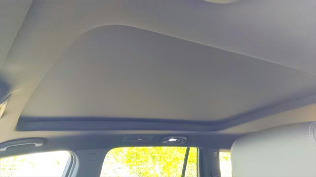 used 2024 Cadillac XT6 car, priced at $52,300
