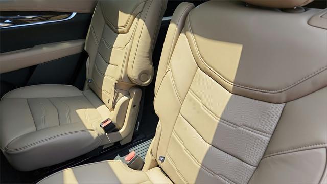 new 2025 Cadillac XT6 car, priced at $67,255