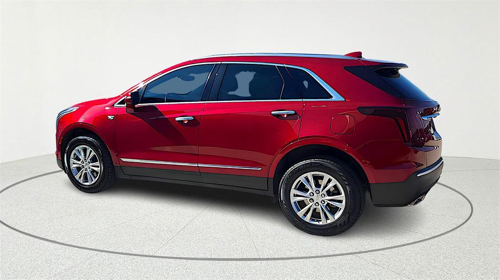 used 2023 Cadillac XT5 car, priced at $24,891