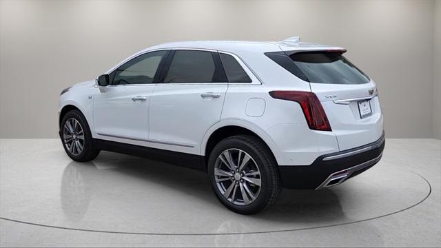 new 2025 Cadillac XT5 car, priced at $54,180