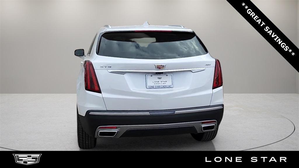 new 2025 Cadillac XT5 car, priced at $49,680