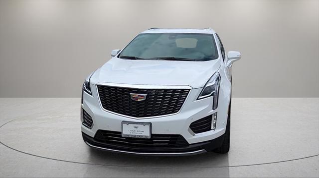 new 2025 Cadillac XT5 car, priced at $54,180