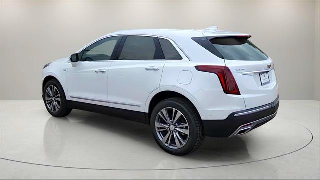 new 2025 Cadillac XT5 car, priced at $56,180