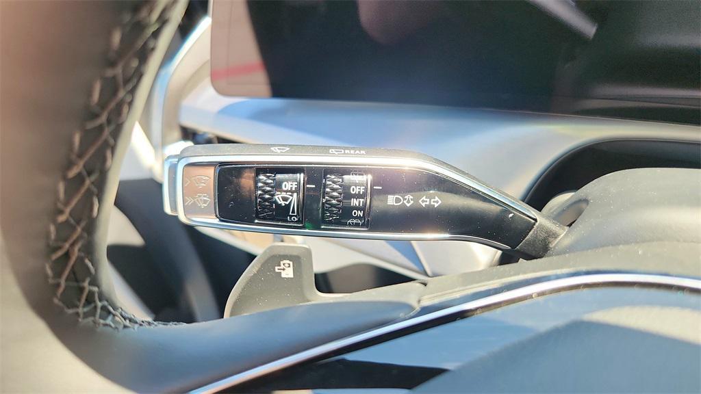 new 2026 Cadillac VISTIQ car, priced at $82,609