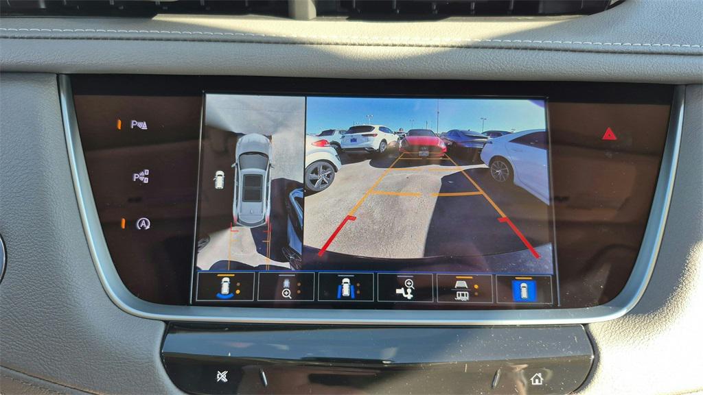 new 2026 Cadillac XT5 car, priced at $60,315