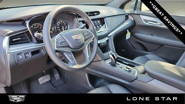 new 2025 Cadillac XT5 car, priced at $45,810