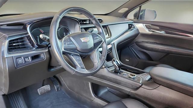 used 2023 Cadillac XT5 car, priced at $32,500