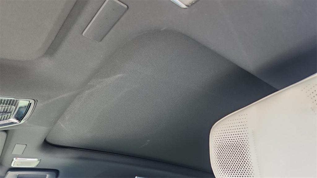 new 2026 Cadillac VISTIQ car, priced at $83,083