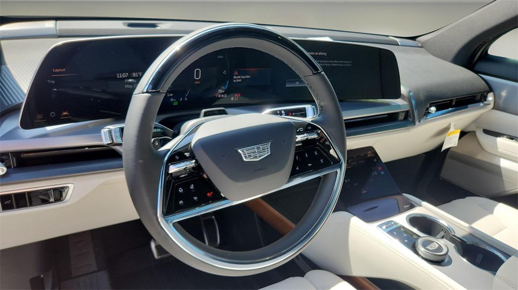 new 2026 Cadillac VISTIQ car, priced at $83,083
