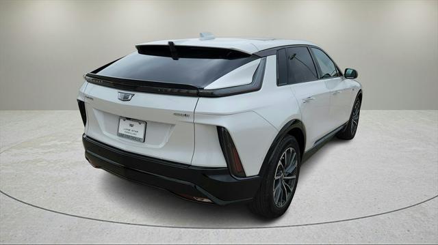 new 2025 Cadillac LYRIQ car, priced at $62,195
