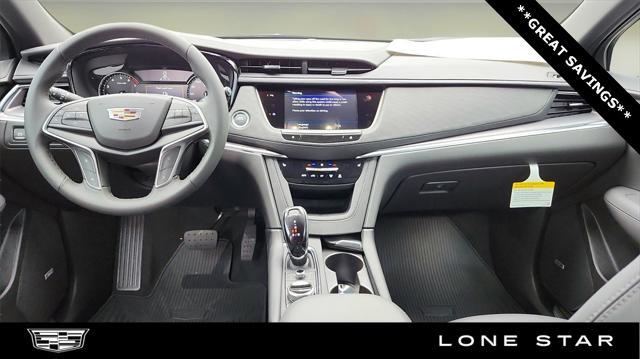 new 2025 Cadillac XT5 car, priced at $45,815
