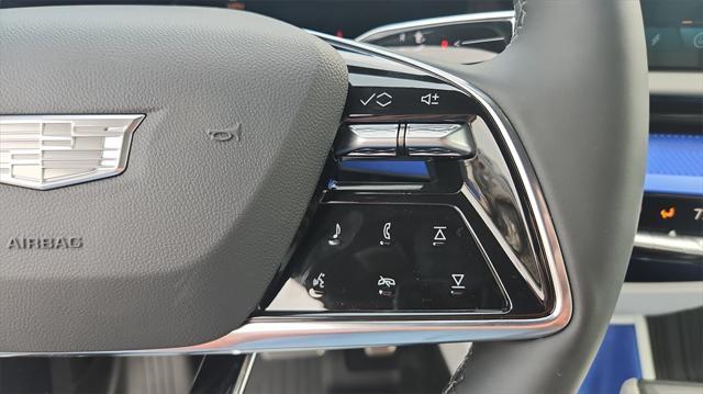 new 2025 Cadillac OPTIQ car, priced at $58,160