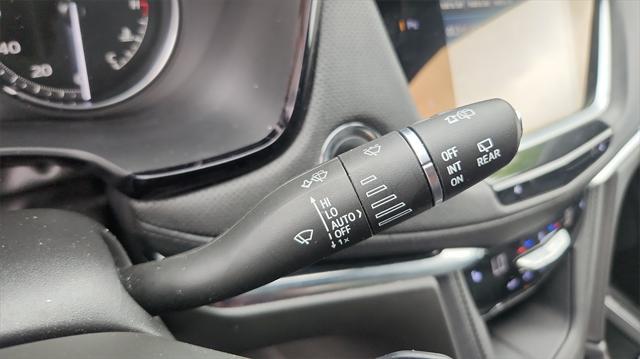 used 2022 Cadillac XT5 car, priced at $33,500