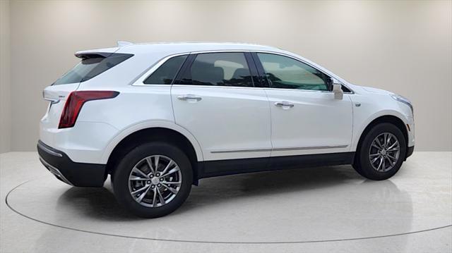 used 2022 Cadillac XT5 car, priced at $33,500
