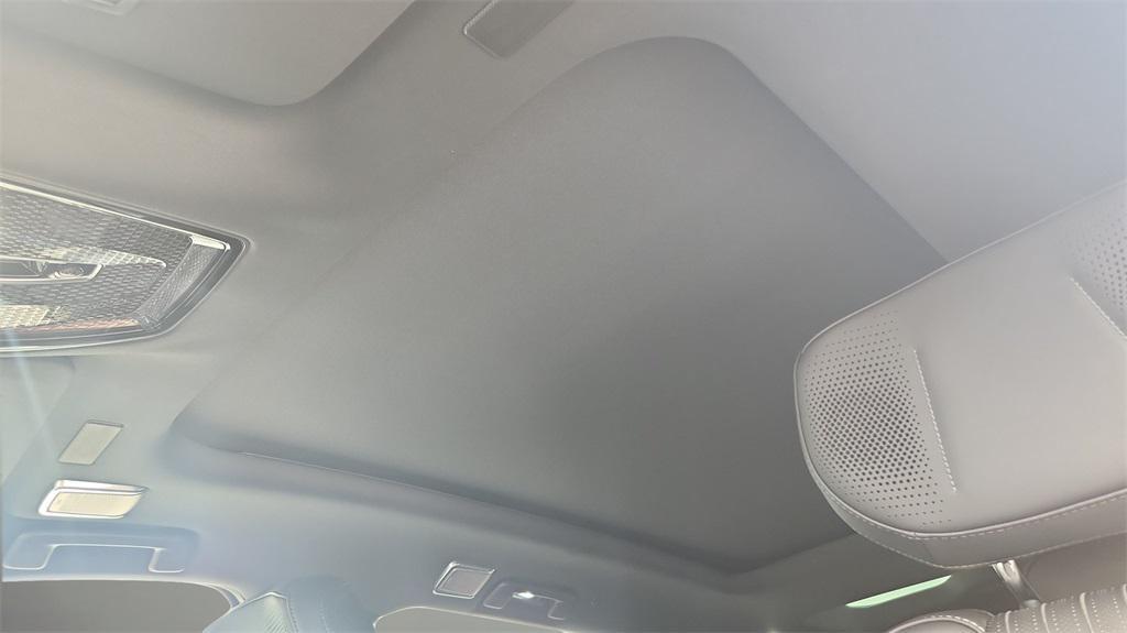 new 2026 Cadillac VISTIQ car, priced at $83,109