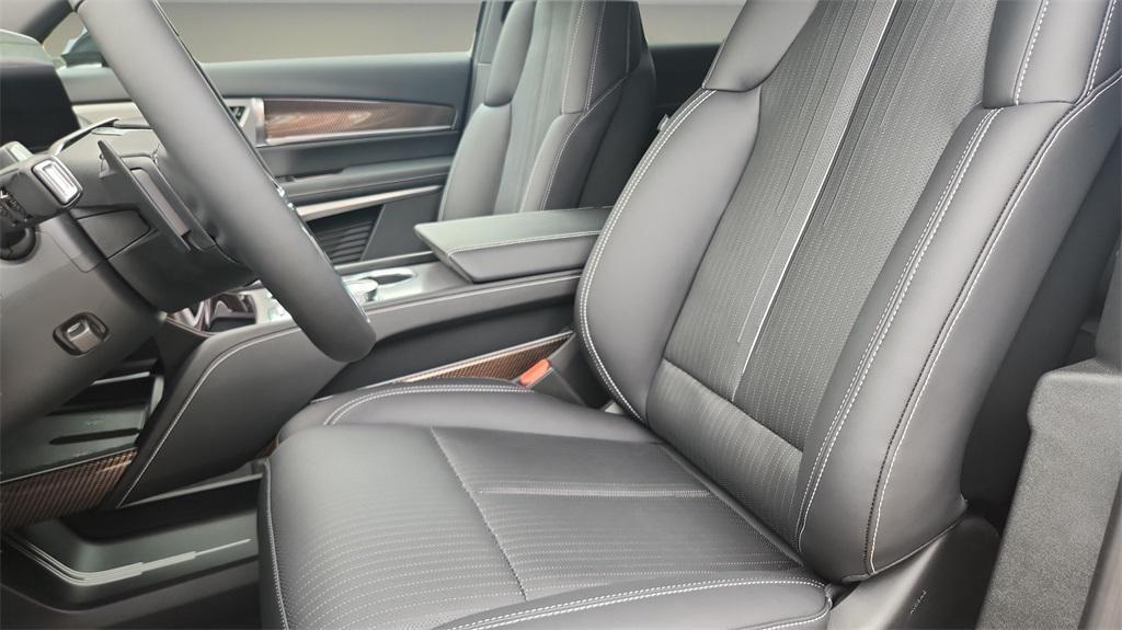 new 2026 Cadillac VISTIQ car, priced at $83,109