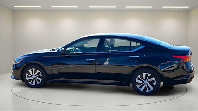 used 2022 Nissan Altima car, priced at $17,489