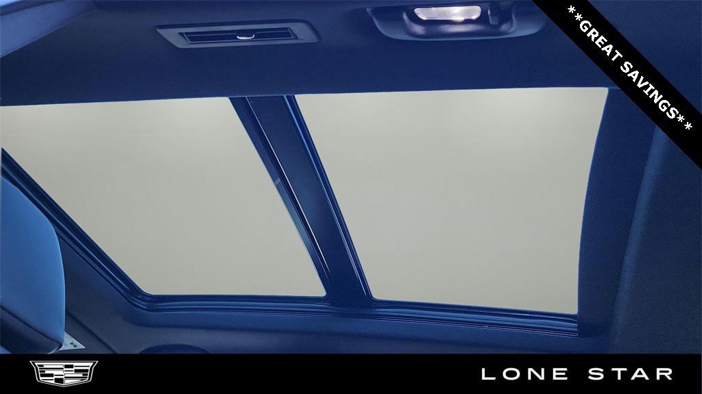 new 2025 Cadillac XT6 car, priced at $54,215