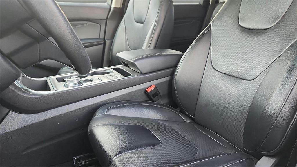 used 2022 Ford Edge car, priced at $19,500