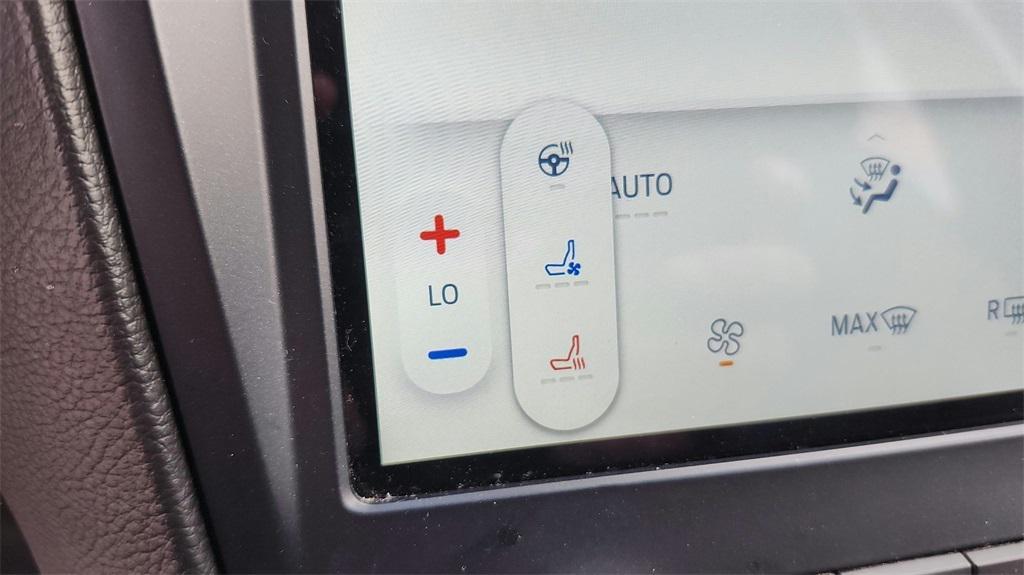 used 2022 Ford Edge car, priced at $19,500