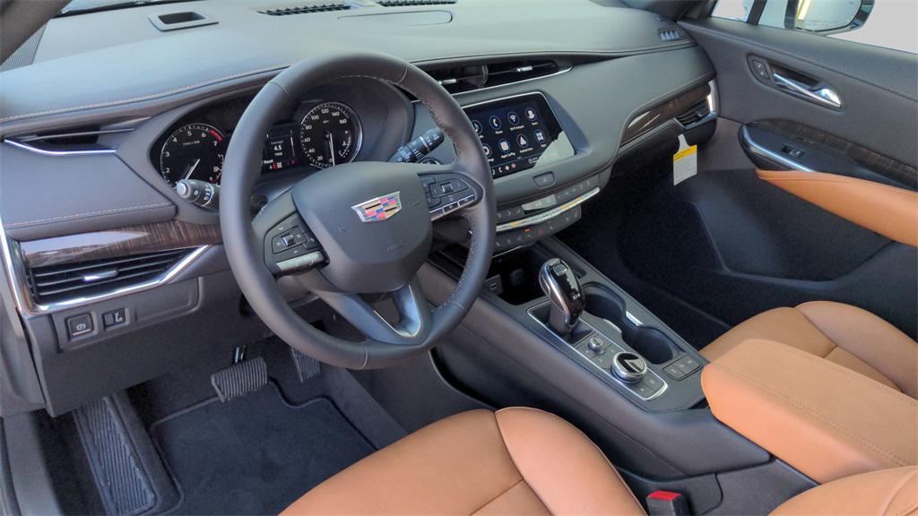 used 2022 Cadillac XT4 car, priced at $27,500