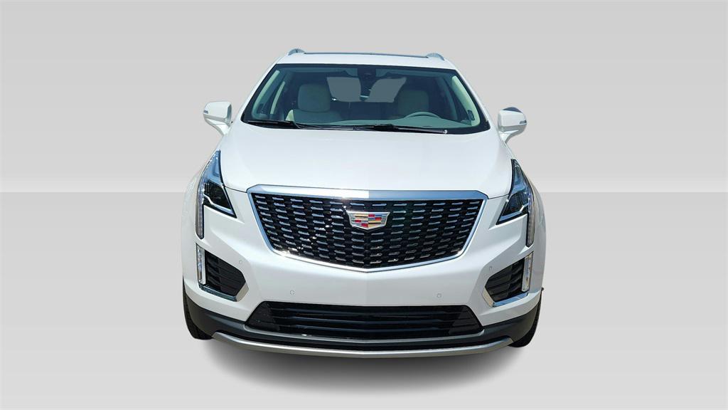 new 2025 Cadillac XT5 car, priced at $56,776