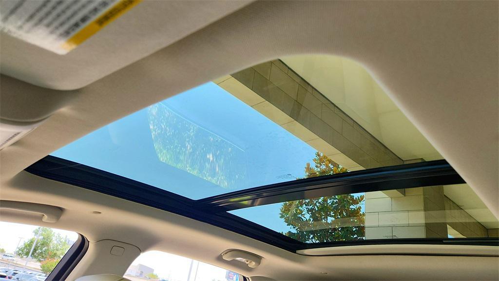 new 2025 Cadillac XT5 car, priced at $56,776