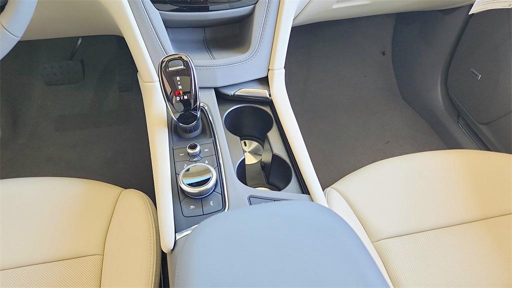 new 2025 Cadillac XT5 car, priced at $56,776