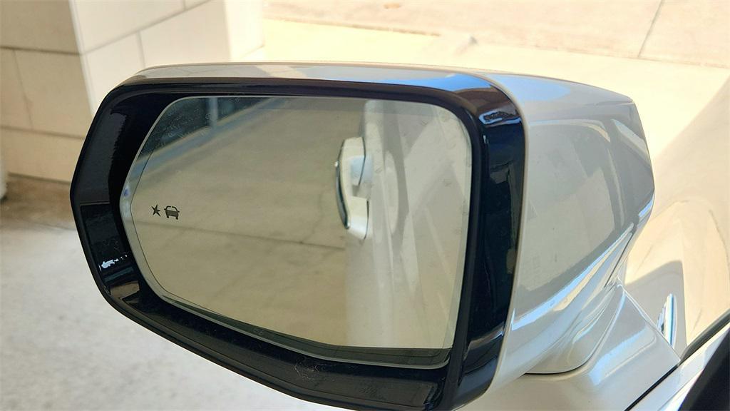 new 2025 Cadillac XT5 car, priced at $56,776