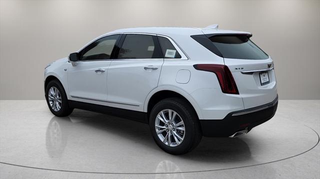 new 2025 Cadillac XT5 car, priced at $44,535