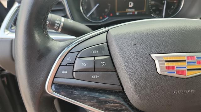 used 2022 Cadillac XT5 car, priced at $34,500