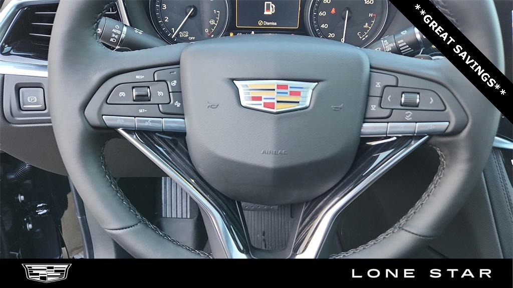 new 2025 Cadillac XT6 car, priced at $52,194