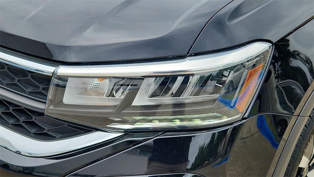 used 2022 Volkswagen Taos car, priced at $20,400