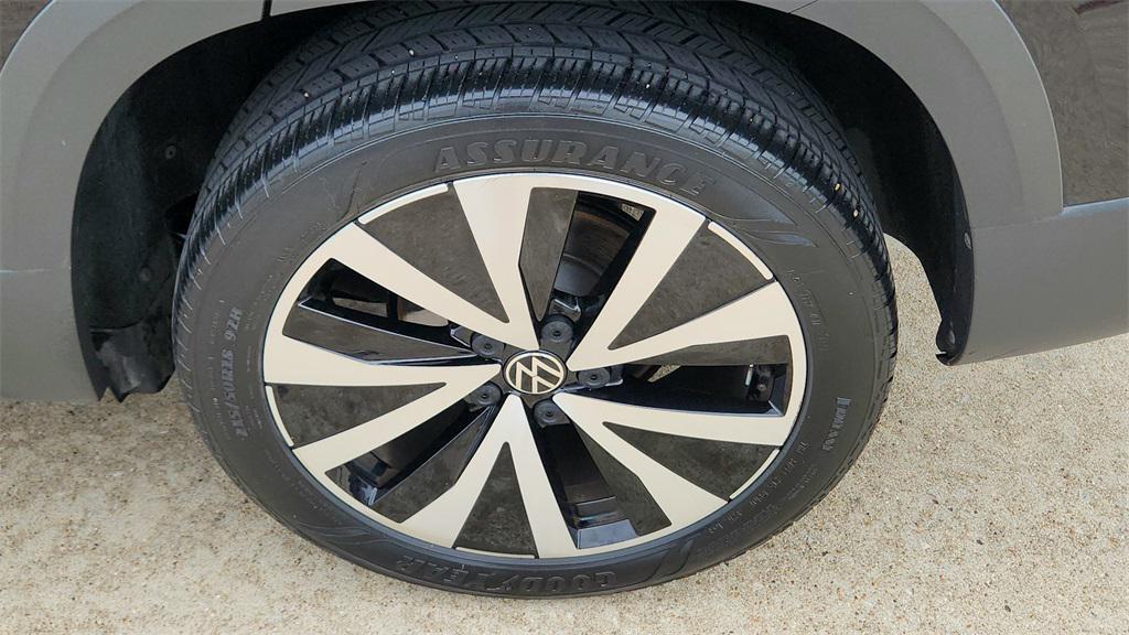 used 2022 Volkswagen Taos car, priced at $20,400