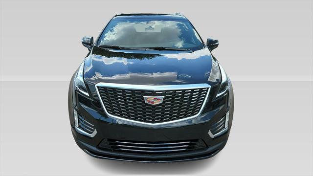 new 2025 Cadillac XT5 car, priced at $42,750