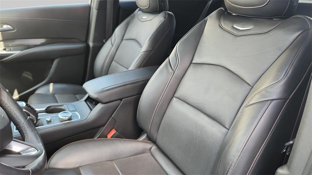 used 2019 Cadillac XT4 car, priced at $23,400