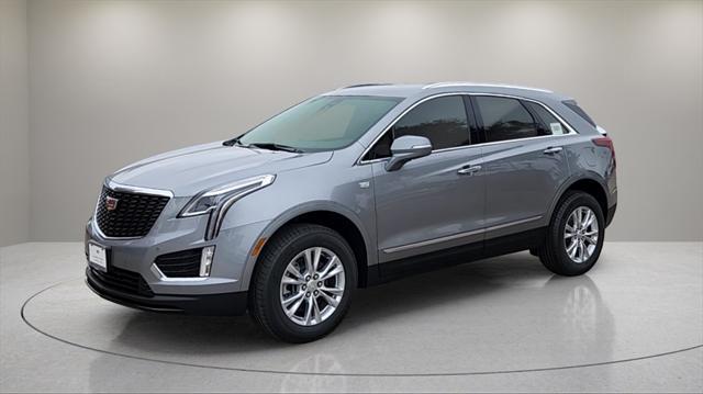 new 2025 Cadillac XT5 car, priced at $45,609