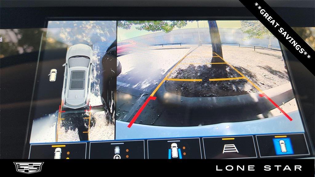 new 2025 Cadillac XT5 car, priced at $49,327