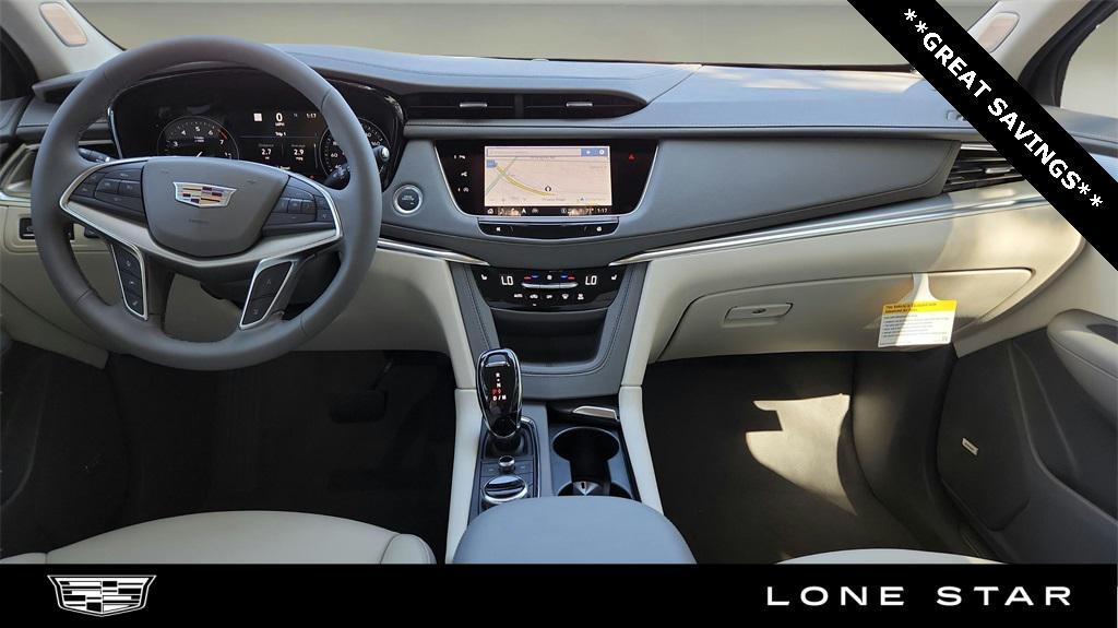 new 2025 Cadillac XT5 car, priced at $49,327