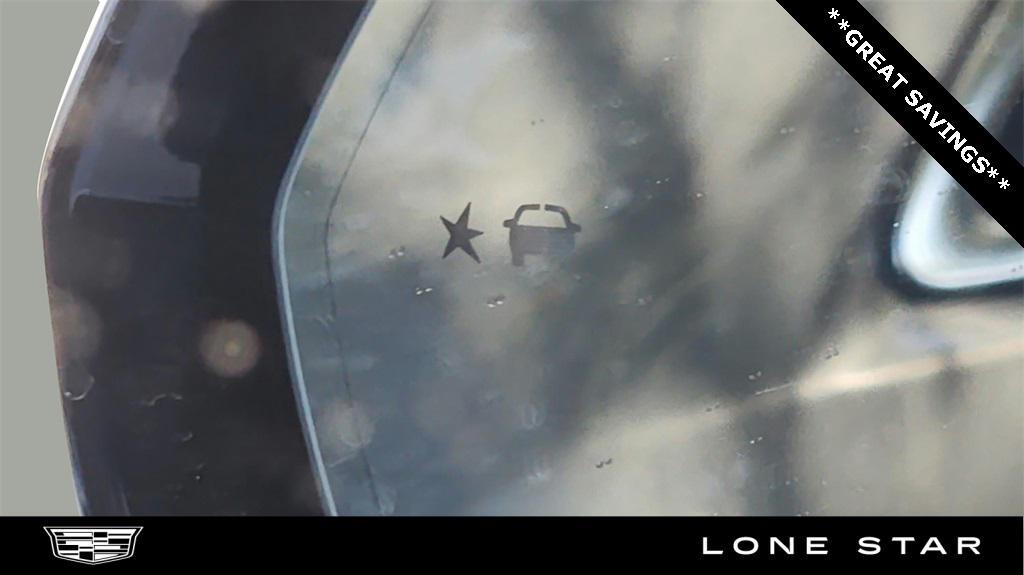 new 2025 Cadillac XT5 car, priced at $49,327