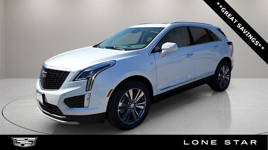 new 2025 Cadillac XT5 car, priced at $49,327