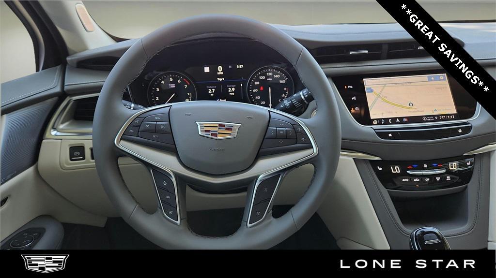 new 2025 Cadillac XT5 car, priced at $49,327