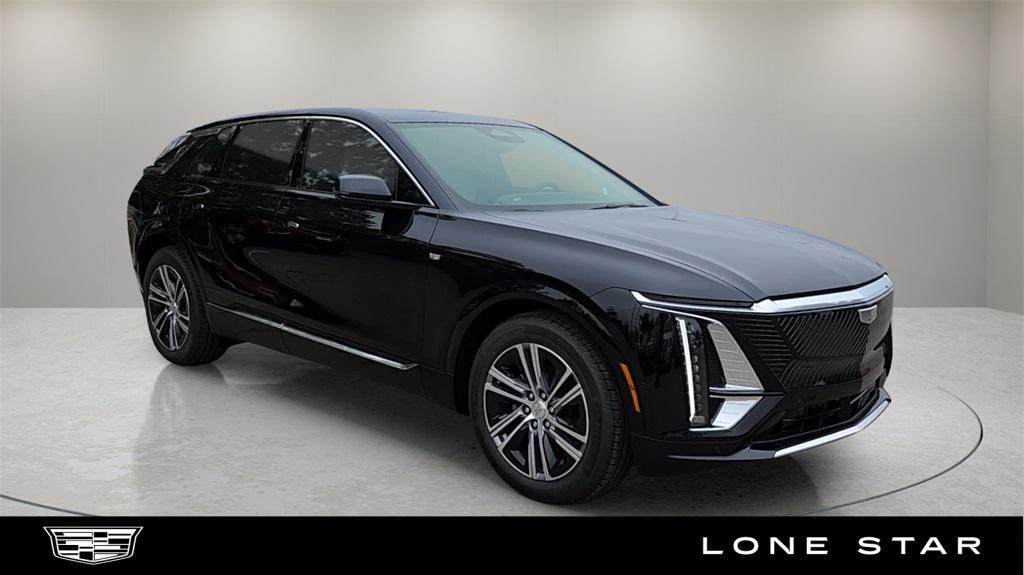 new 2025 Cadillac LYRIQ car, priced at $61,095