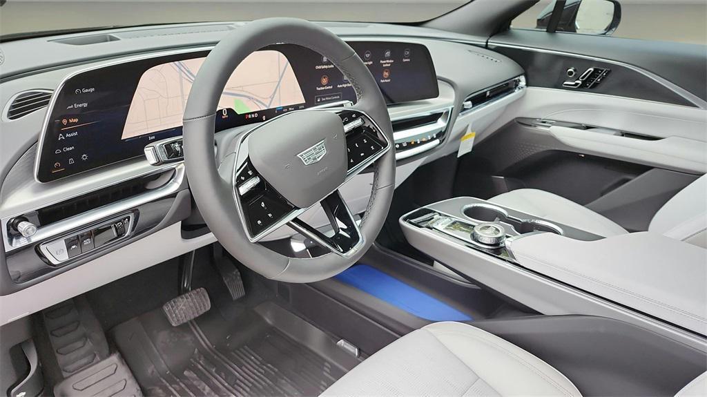 new 2025 Cadillac LYRIQ car, priced at $61,095