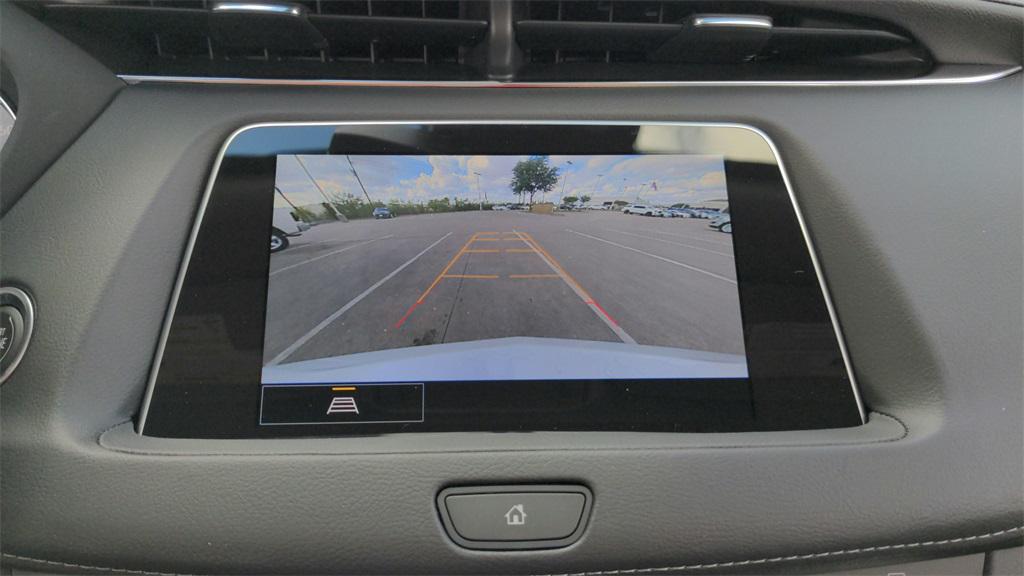 used 2023 Cadillac XT4 car, priced at $26,000