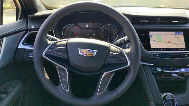 new 2025 Cadillac XT5 car, priced at $60,875