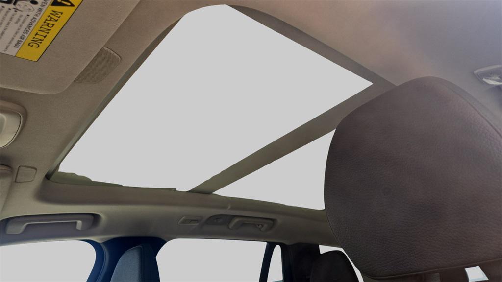 used 2025 Volvo XC90 Plug-In Hybrid car, priced at $59,294