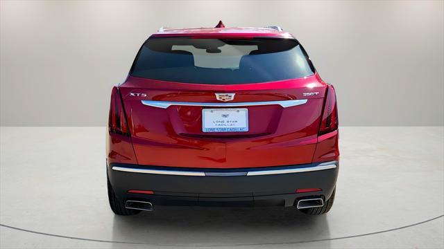 new 2025 Cadillac XT5 car, priced at $44,125